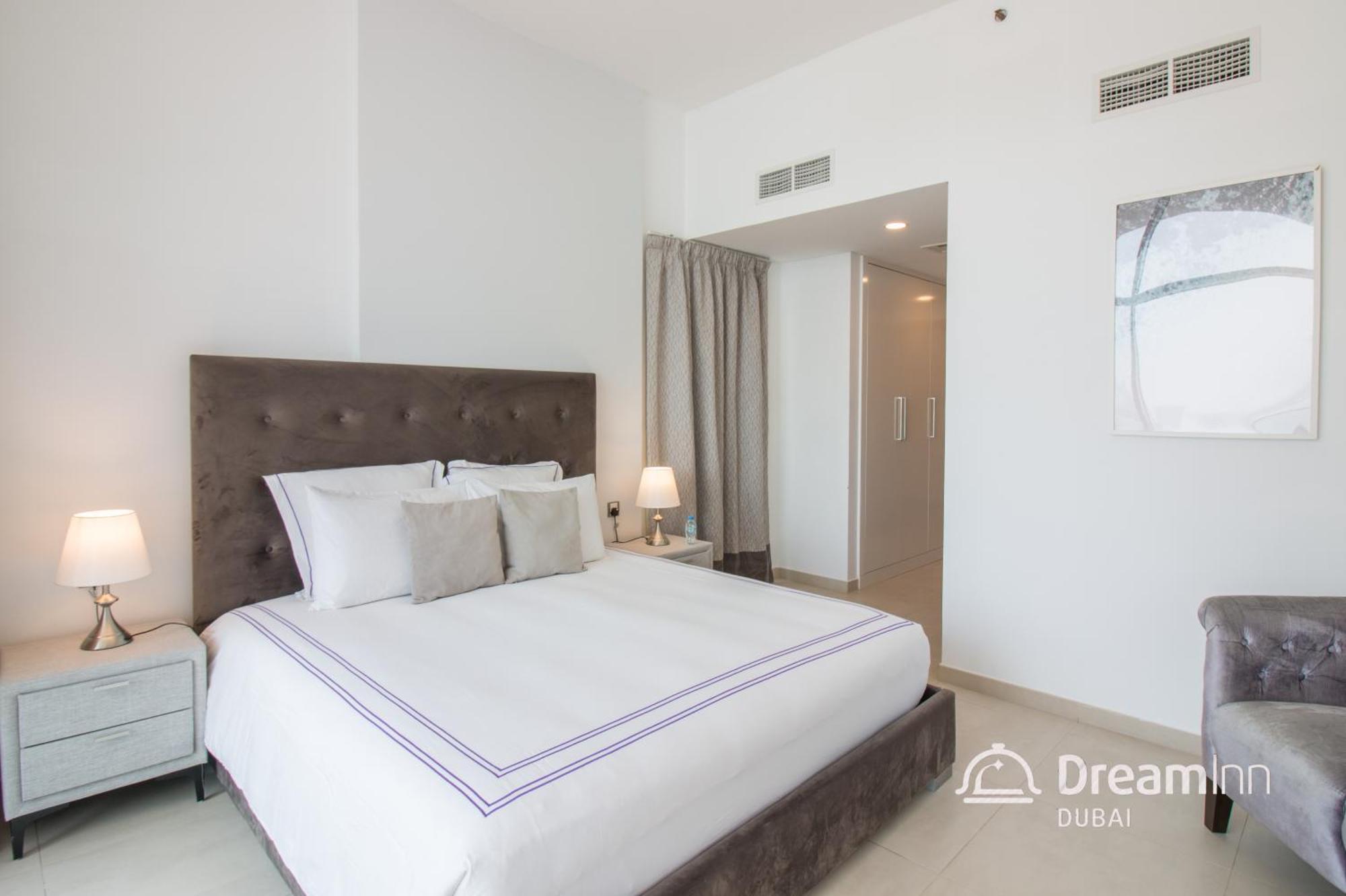 Dream Inn Apartments - Mina By Azizi دبي المظهر الخارجي الصورة